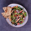 Grünzeug  • Salatsößchen • Flatbread